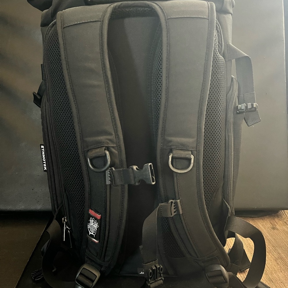 Ethnotek Raja Camera Backpack - Picture 3 of 3